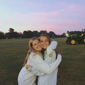 Meet your Posher, Natalie