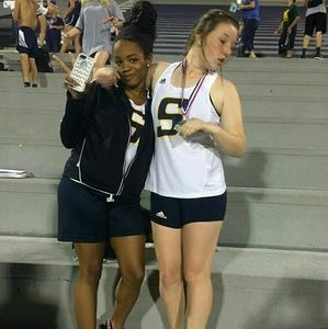 Meet your Posher, Vanessa