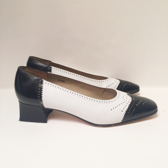 Vaneli Black and White Wingtip Oxford Shoes 9.5