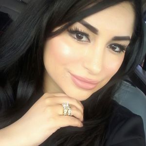 Meet your Posher, Erika