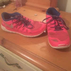 NIKE free 5.0 running shoes