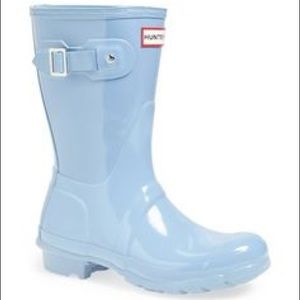 Hunter gloss rain boots