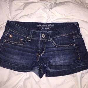 Low rise American Eagle Jean shorts