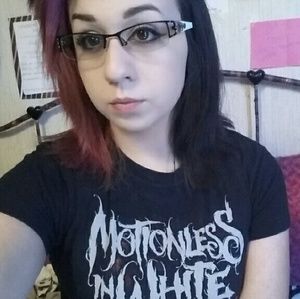 Meet your Posher, Kaitlyn