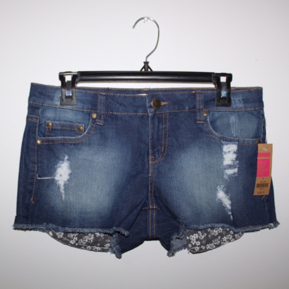 DENIM SHORT SHORTS