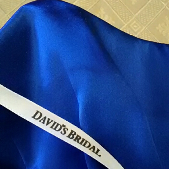 David's bridal knee-length bridesmaid dress size 2 - Picture 2 of 3