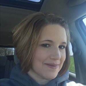 Meet your Posher, Kara