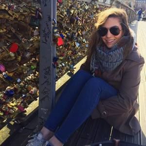 Meet your Posher, Joanna