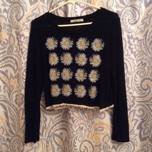 Black long sleeve semi crop