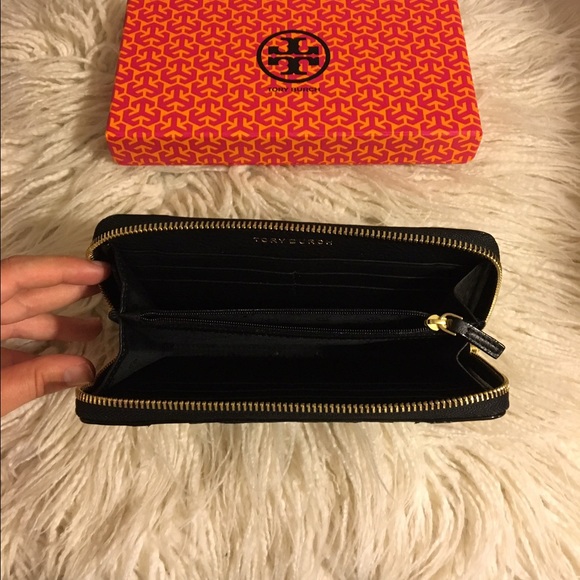 SOLD ON Ⓜ️ercari - Picture 2 of 3