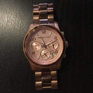 Michael Kors Rose gold watch