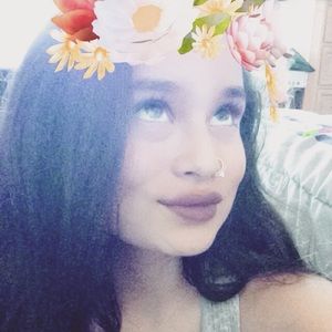 Meet your Posher, Sky