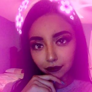 Meet your Posher, Alejandra