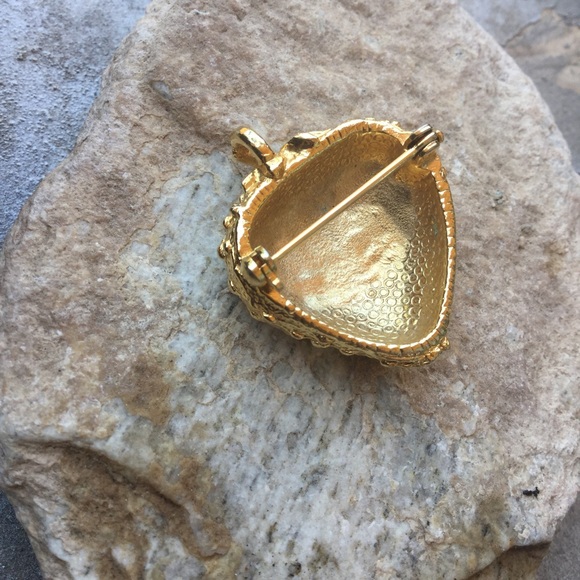 🍓 Strawberry Pin/Pendent 🍓 - Picture 4 of 4