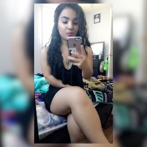 Meet your Posher, Perla