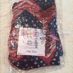LuLaRoe BNWT OS 4th of July Leggings. HTF Unicorn!