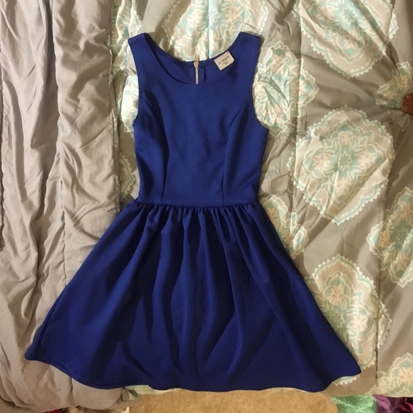 SOLD!! NWOT! LA Hearts navy blue skater dress - Picture 1 of 3