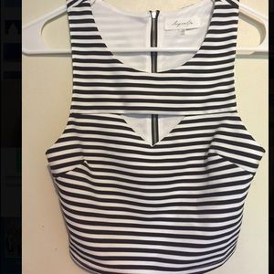 Sugar lips crop top