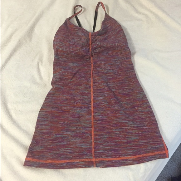 Lululemon tank