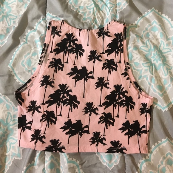 SOLD!! Size S - Tropical-print crop top by H&M - Picture 2 of 3