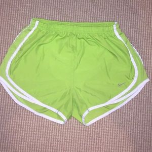 Medium Nike Dri-FIT tempo track shorts