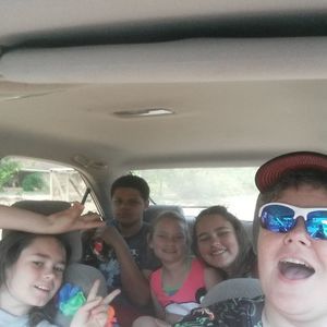 Meet your Posher, Hope