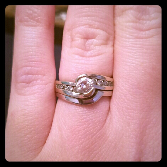 Wedding set size 5.5 - Picture 1 of 2