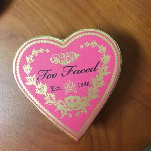 Too Faced Blush