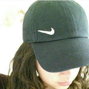 Nike sports hat