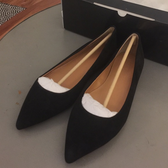 J. Crew Factory Shoes - 🇺🇸HP 7/4🇺🇸 NWT Jcrew Factory black suede flats