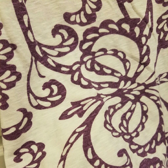 Aeropostale tank top. Pretty purple paisley print. - Picture 3 of 4