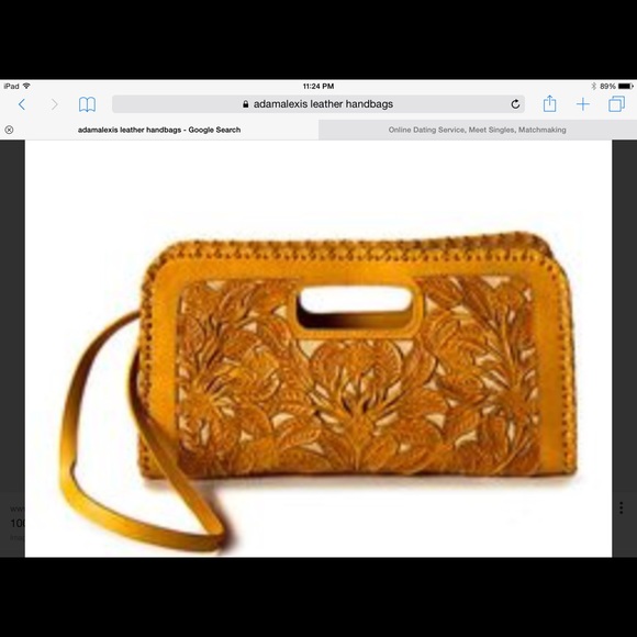 Adam & Alexis leather goods handbag 125.00 - Picture 2 of 2