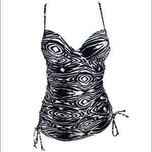 ASSETS Tankini Top