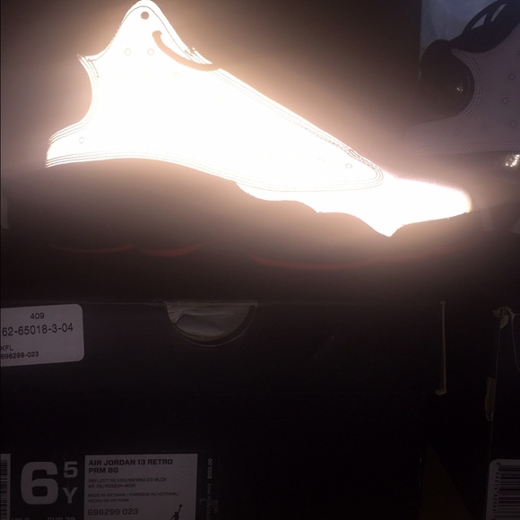 Retro 13 - Picture 2 of 2