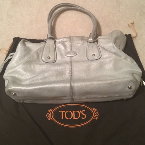 tods tote