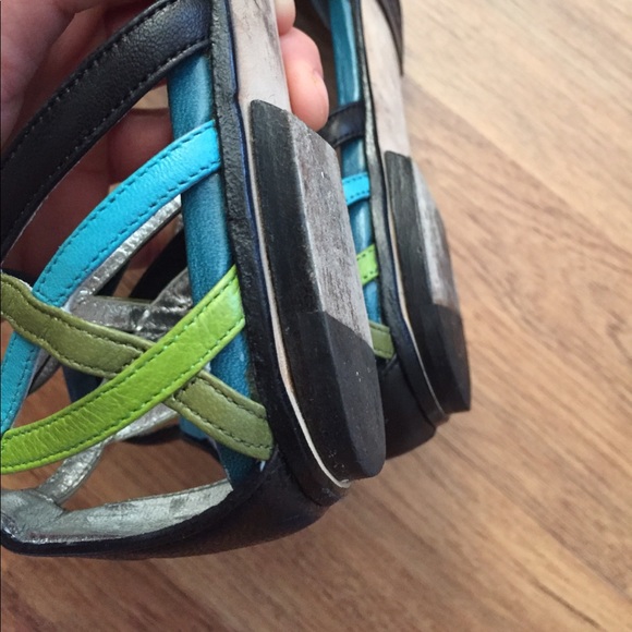 Malandrino Mediterranean Flat Sandal with Silk 🌺 - Picture 7 of 8