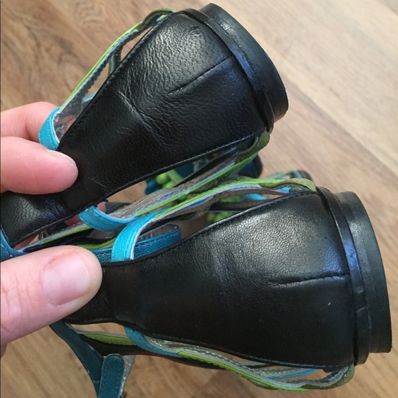 Malandrino Mediterranean Flat Sandal with Silk 🌺 - Picture 8 of 8