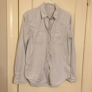 GAP chambray button down size small