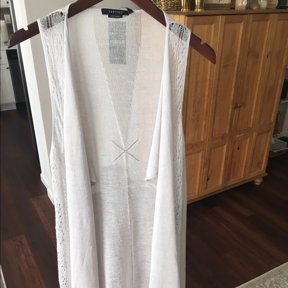 🚫SOLD OUT🚫 Sheer Silver Cardi - Picture 3 of 4