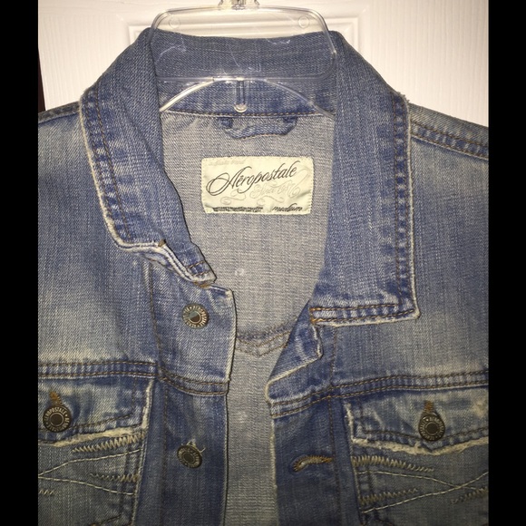 Jean jacket - Picture 2 of 3