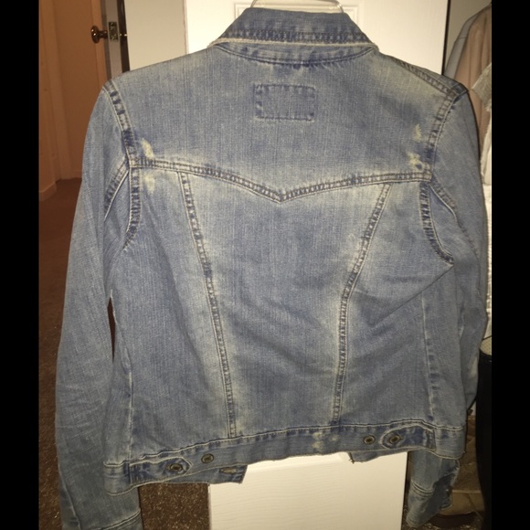 Jean jacket - Picture 3 of 3