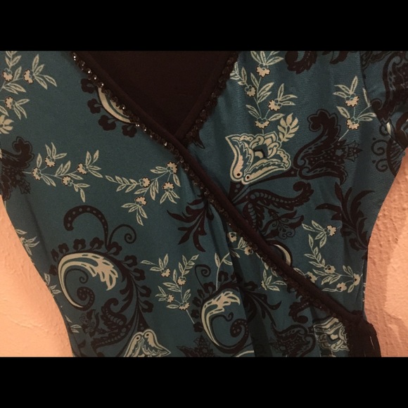 Top - Picture 4 of 4