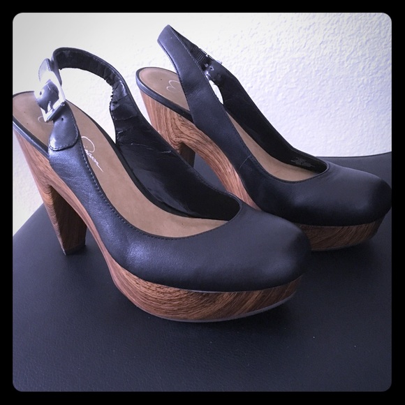 ✨JESSICA SIMPSON PUMPS✨