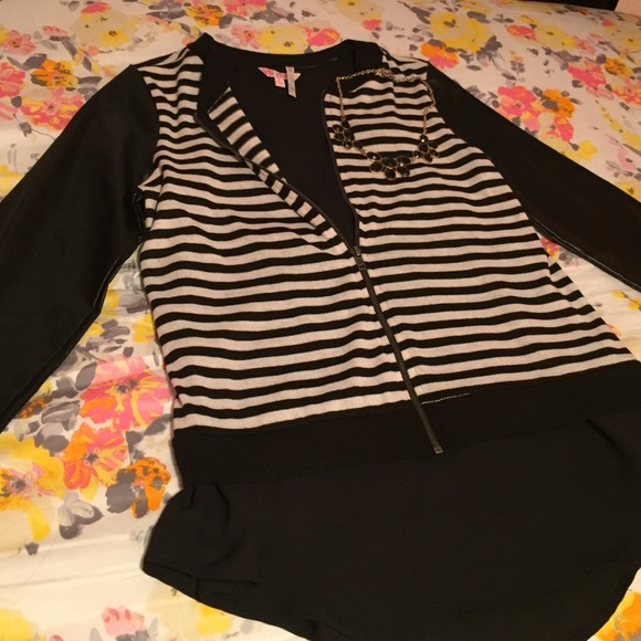 Black & White Striped Sweater/Jacket