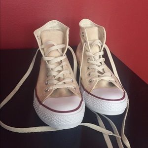HIGH TOP CONVERSE