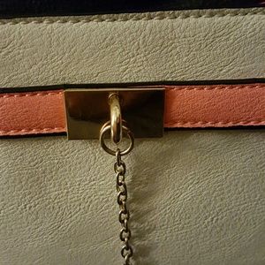 Meet your Posher, So