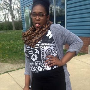 Meet your Posher, Deundra