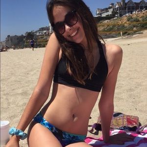 Meet your Posher, Annagrace