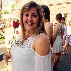 Meet your Posher, Gina