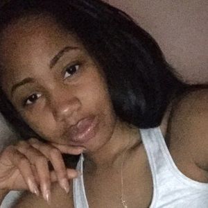 Meet your Posher, Quela